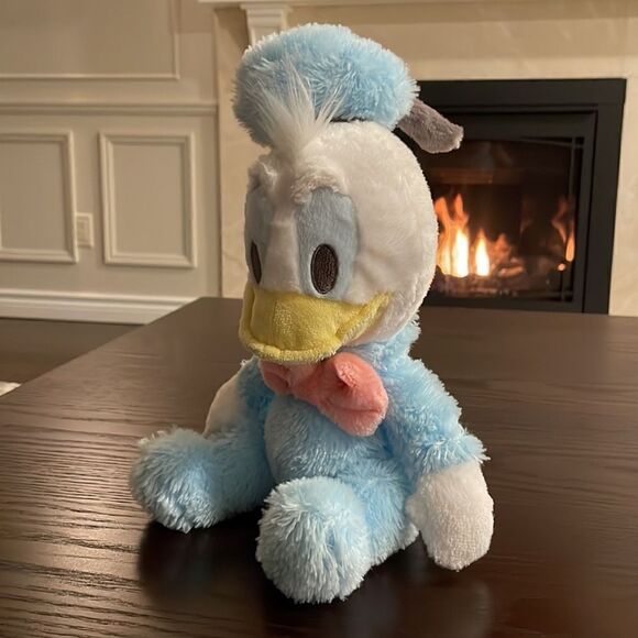 Disneyland Baby Donald Duck Plush With Rattle Very Fluffy With Pink Bow Chime - Picture 6 of 10